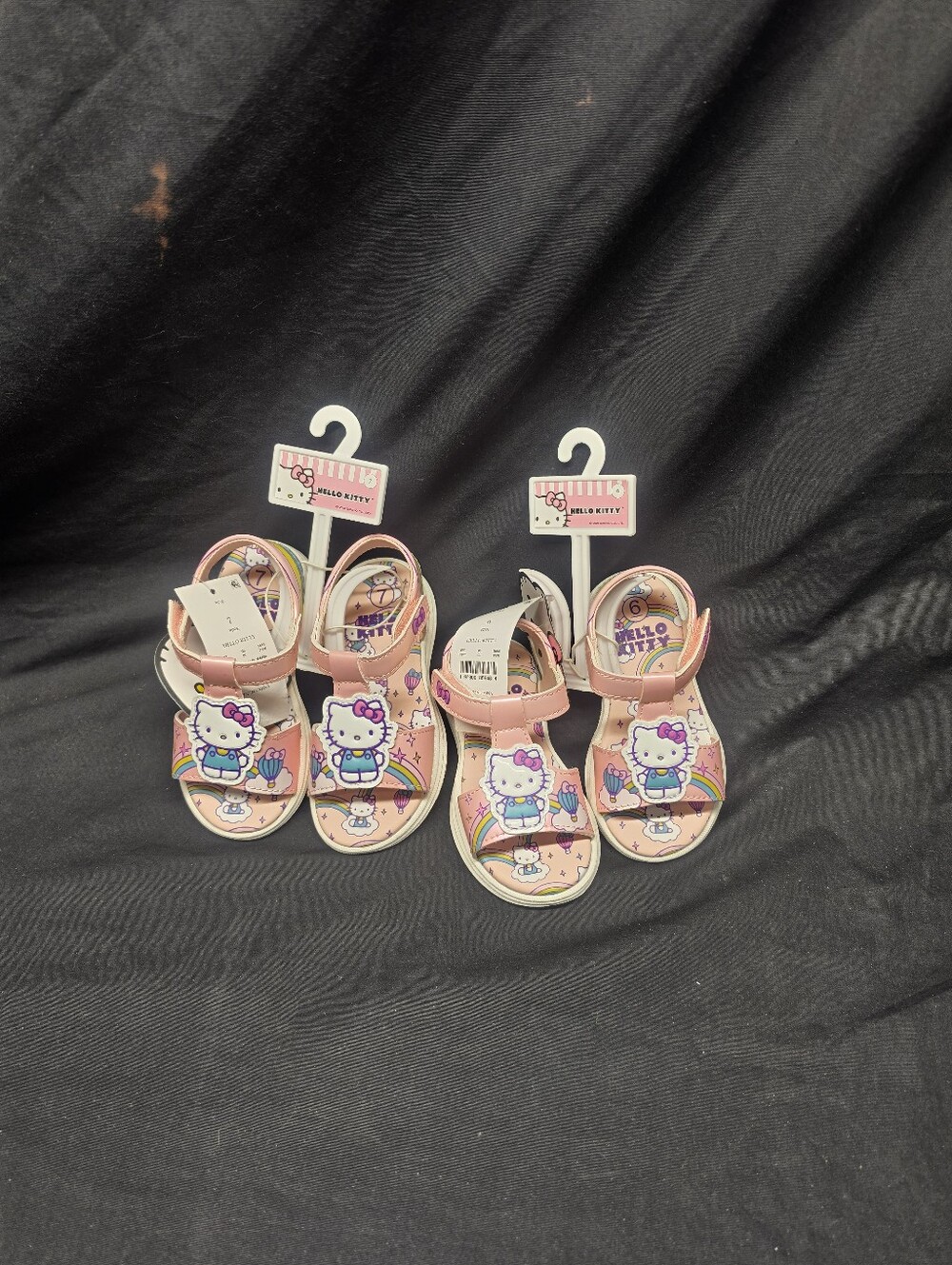 Hello Kitty Sanrio Girls Sandals Toddler 6T Pink Rainbow Character NWT